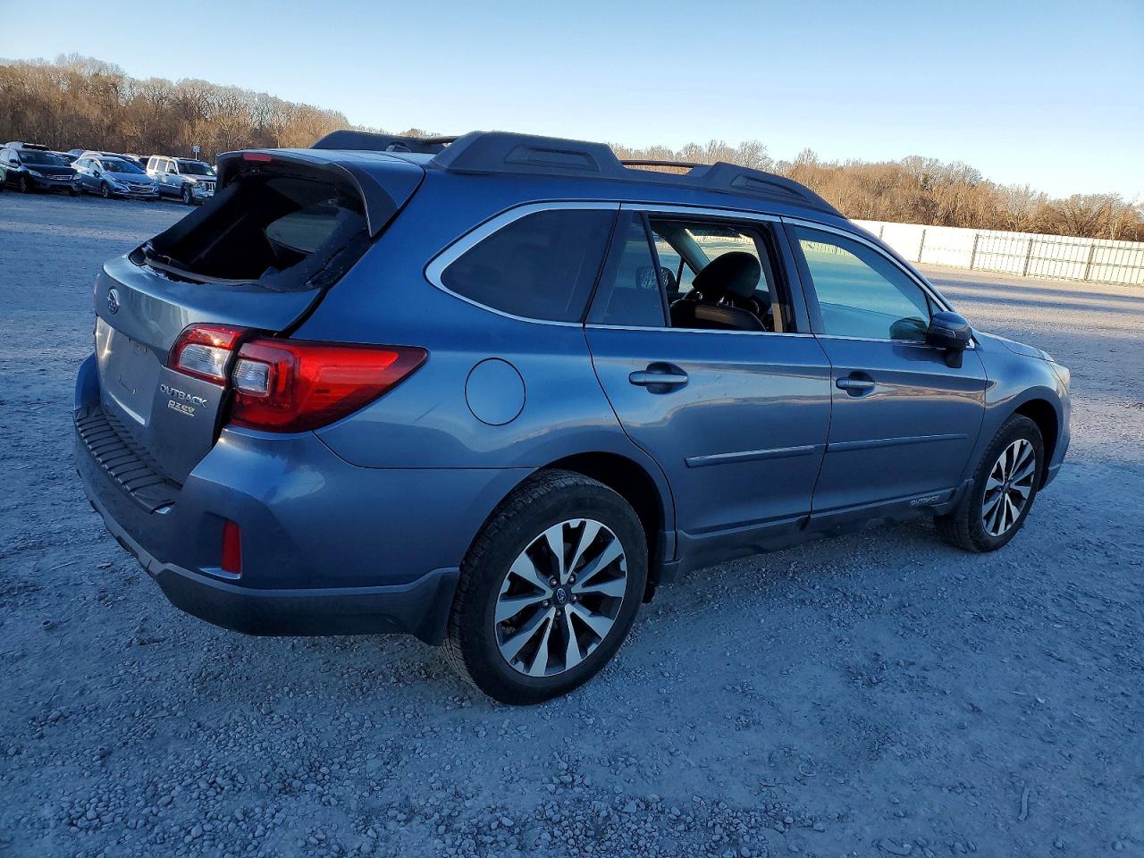 2015 SUBARU OUTBACK 2.5I LIMITED photo 3