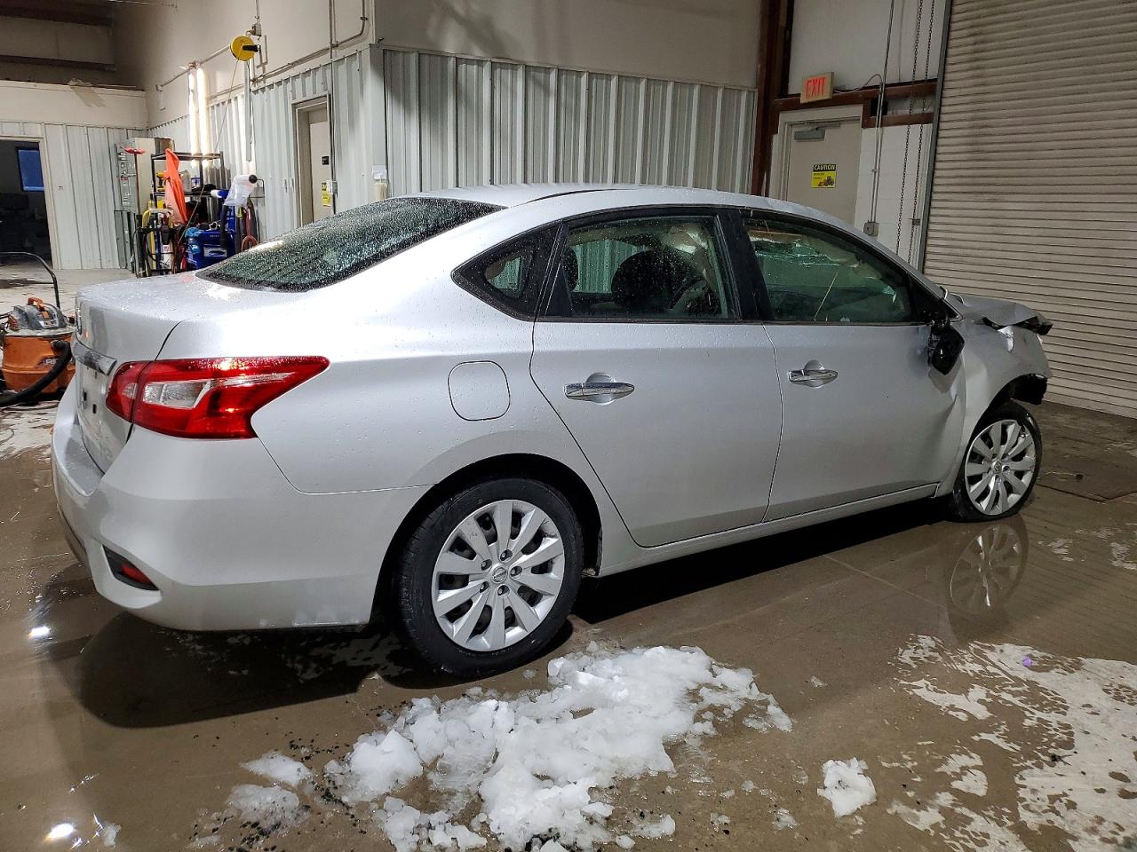 2019 NISSAN SENTRA S photo 3