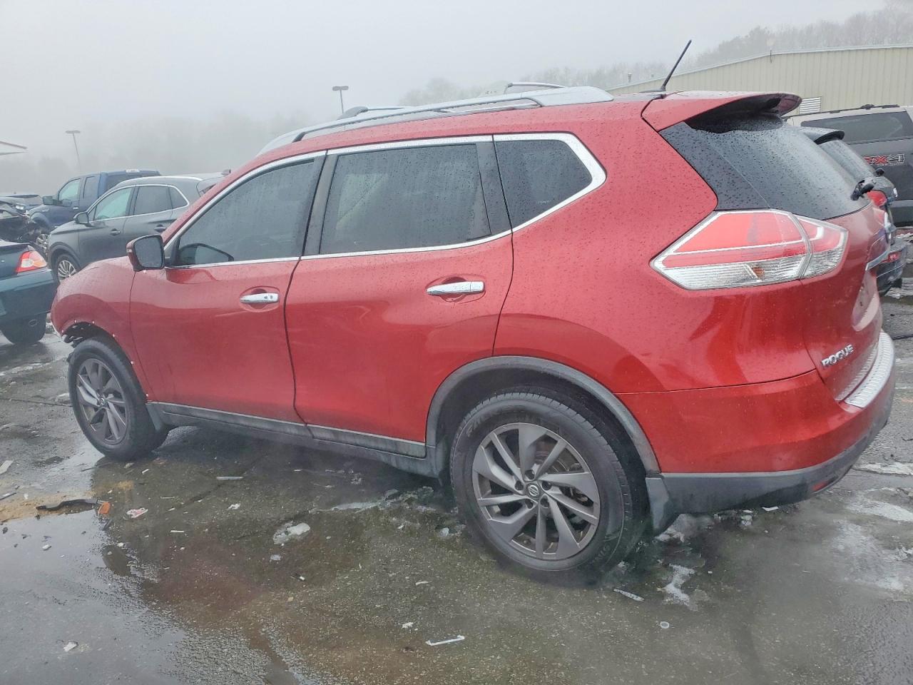 2016 NISSAN ROGUE S photo 2
