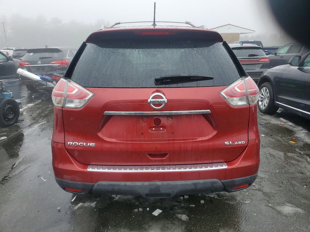 2016 NISSAN ROGUE S photo 6