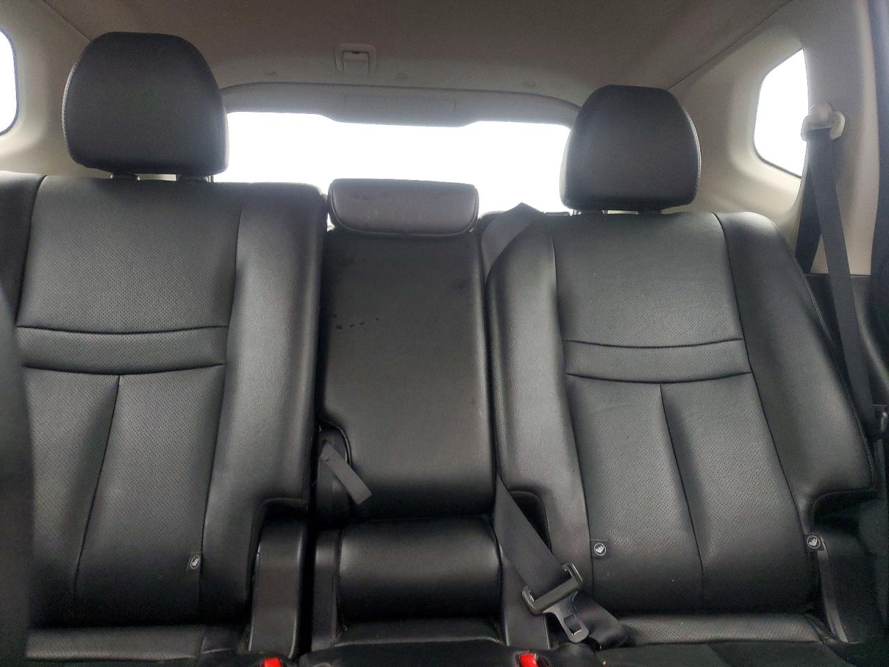 2016 NISSAN ROGUE S photo 10