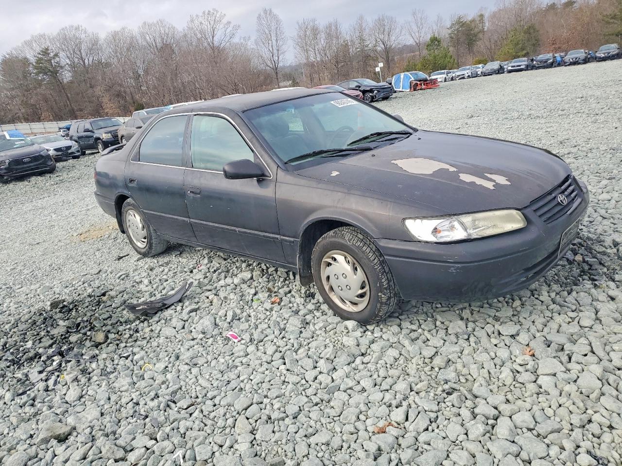 1999 TOYOTA CAMRY CE photo 4
