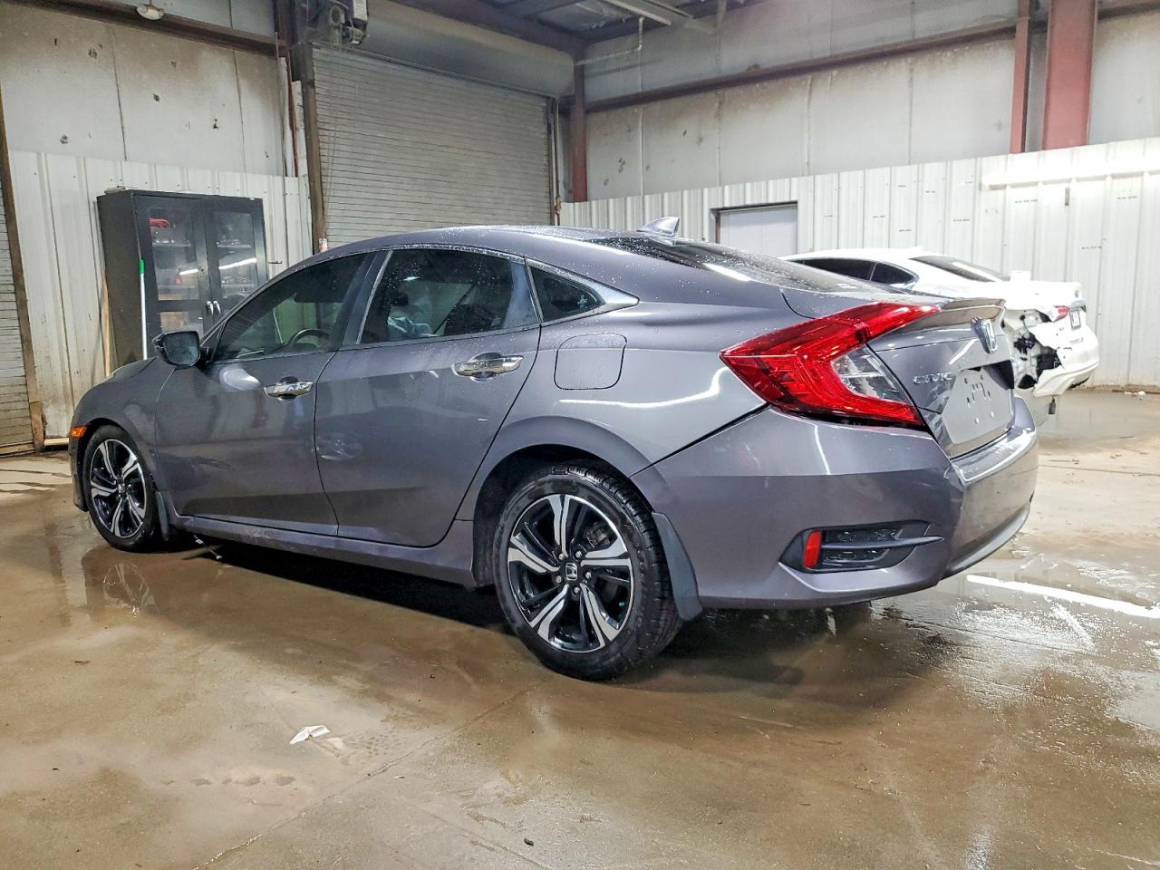 2016 HONDA CIVIC TOURING photo 2