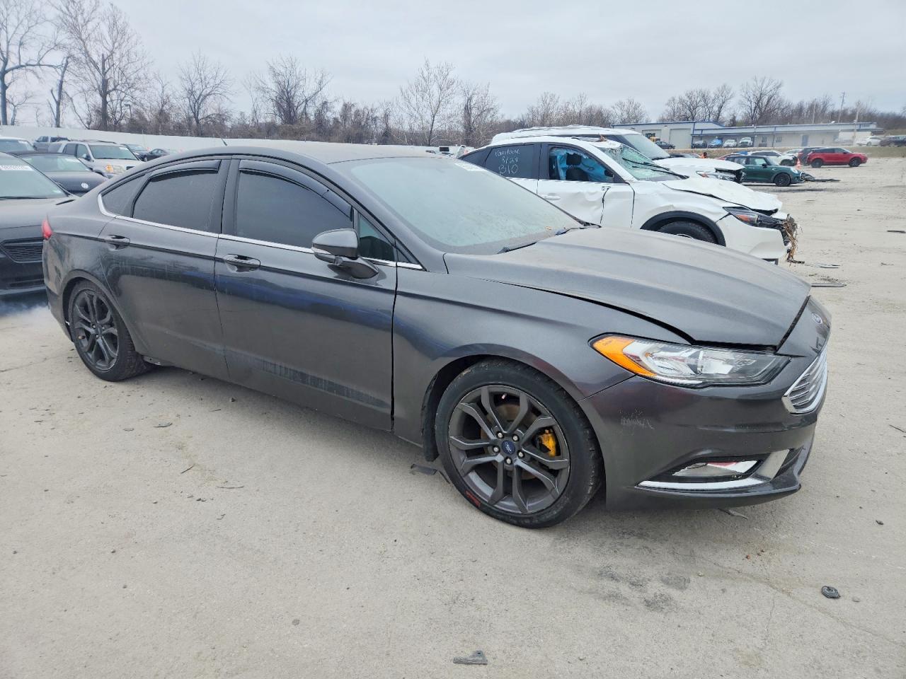 2018 FORD FUSION SE photo 4