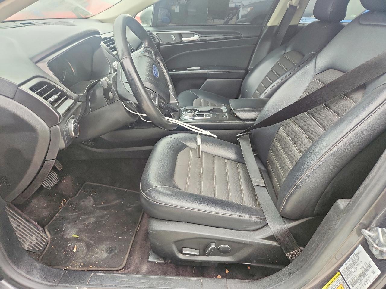 2018 FORD FUSION SE photo 7