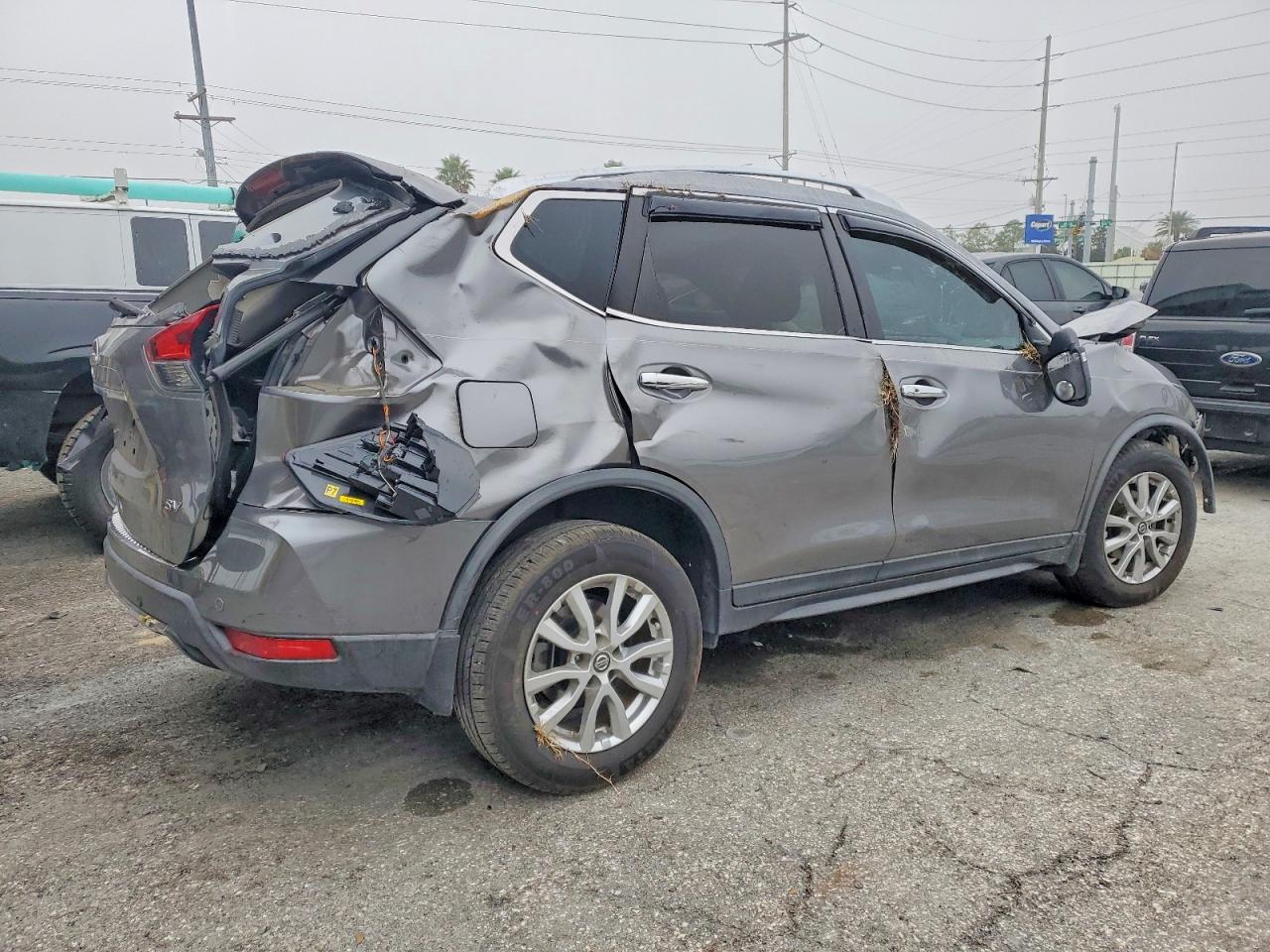 2020 NISSAN ROGUE S photo 3