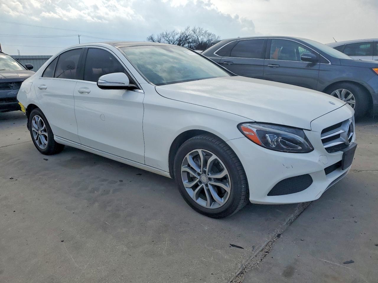2015 MERCEDES-BENZ C 300 4MATIC photo 4