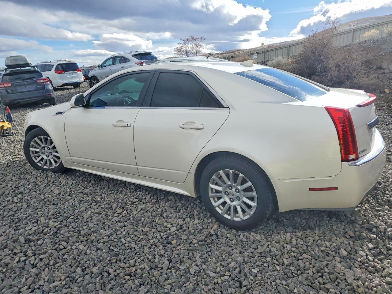 2011 CADILLAC CTS photo 2