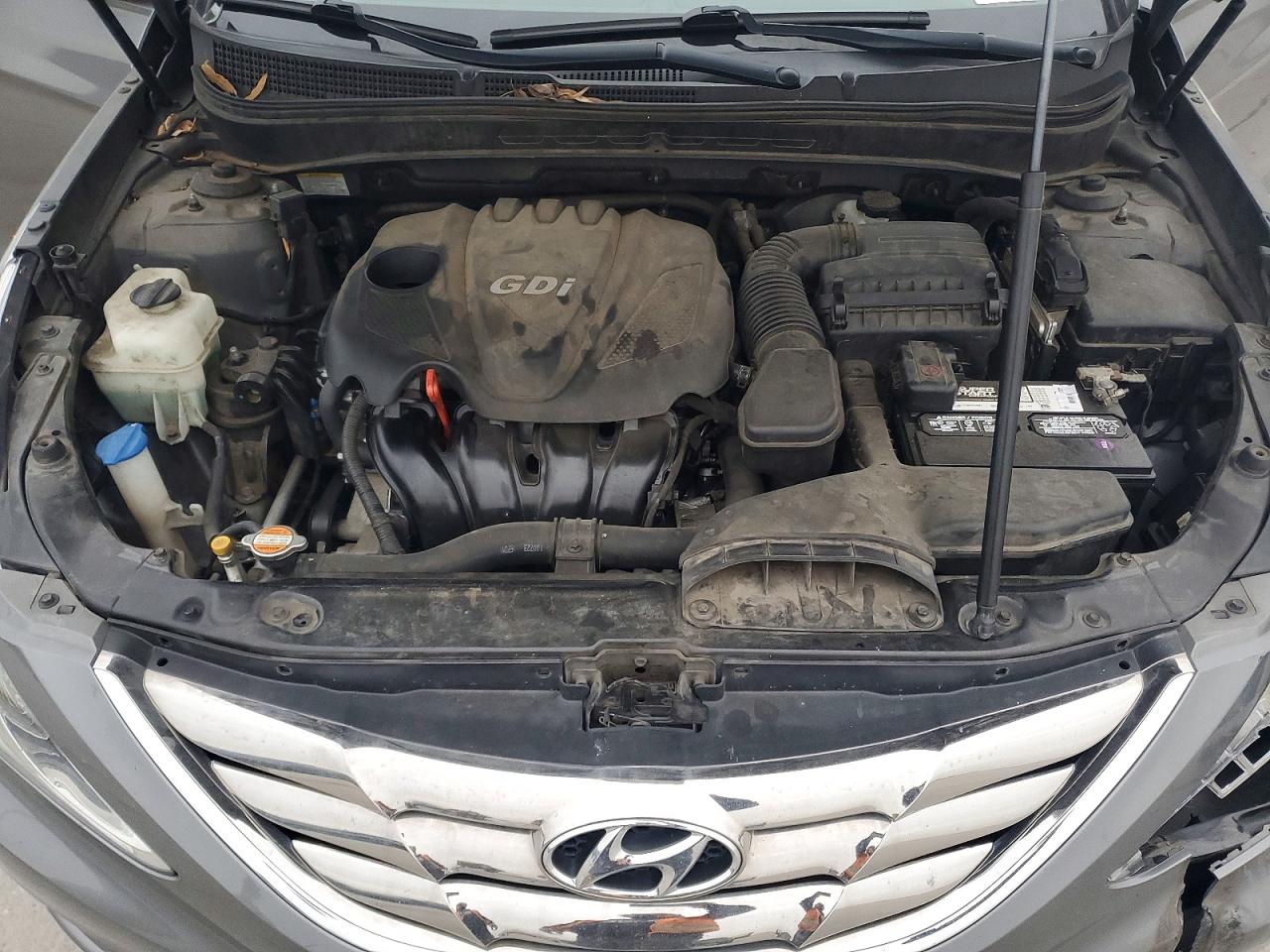 2011 HYUNDAI SONATA SE photo 11