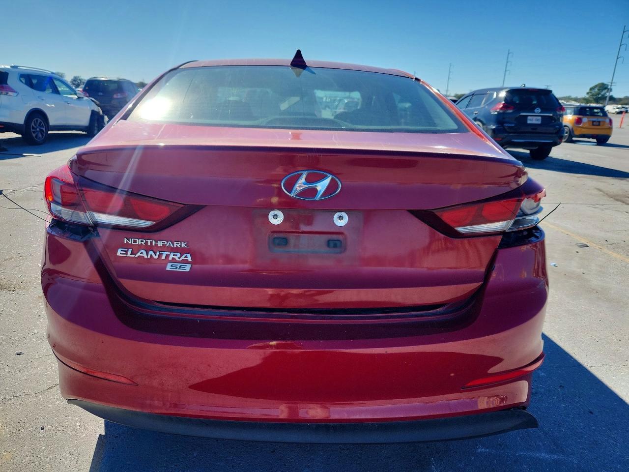 2017 HYUNDAI ELANTRA SE photo 6