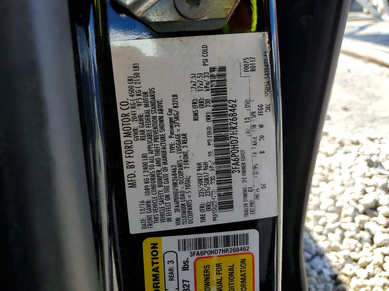 2017 FORD FUSION SE photo 12