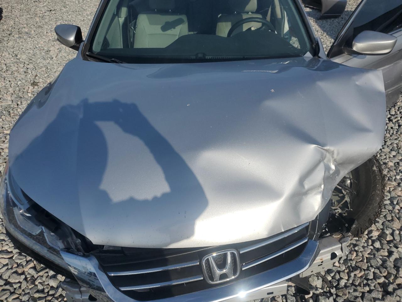 2015 HONDA ACCORD LX photo 11