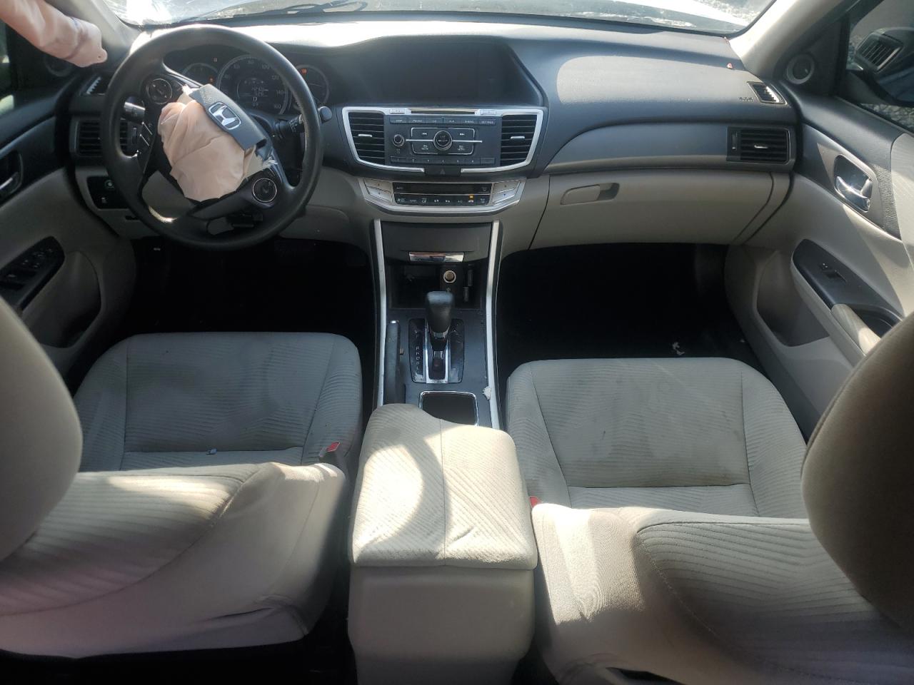 2015 HONDA ACCORD LX photo 8
