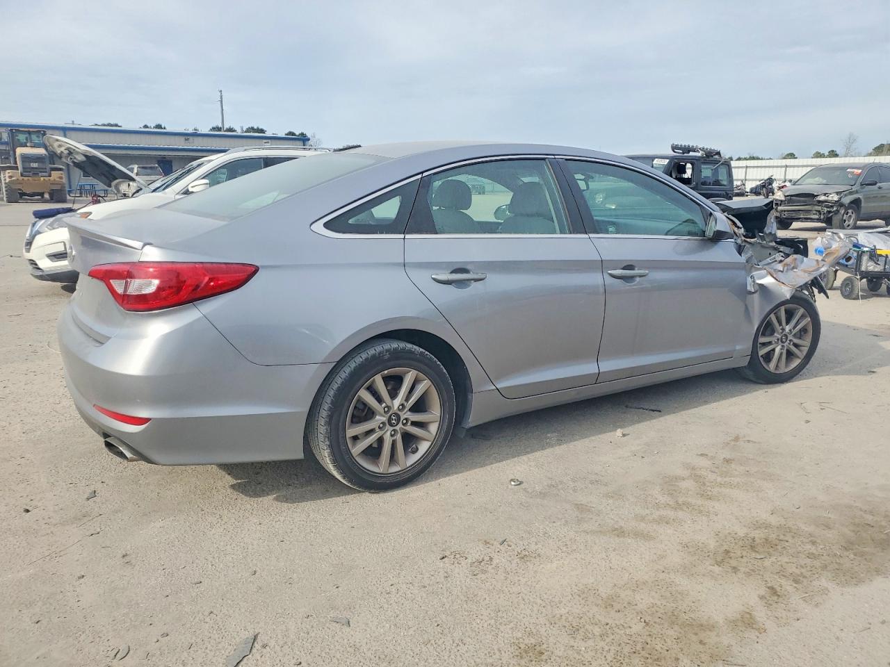 2016 HYUNDAI SONATA SE photo 3