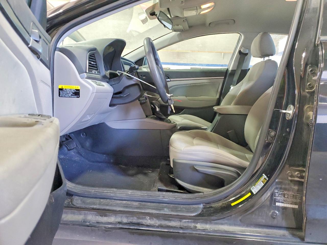 2018 HYUNDAI ELANTRA SEL photo 7
