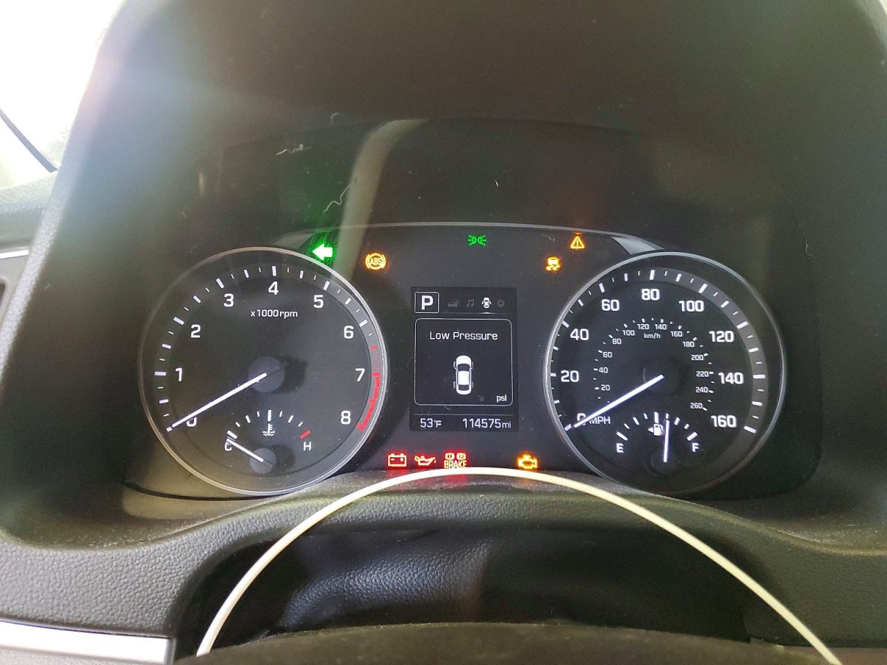 2018 HYUNDAI ELANTRA SEL photo 9