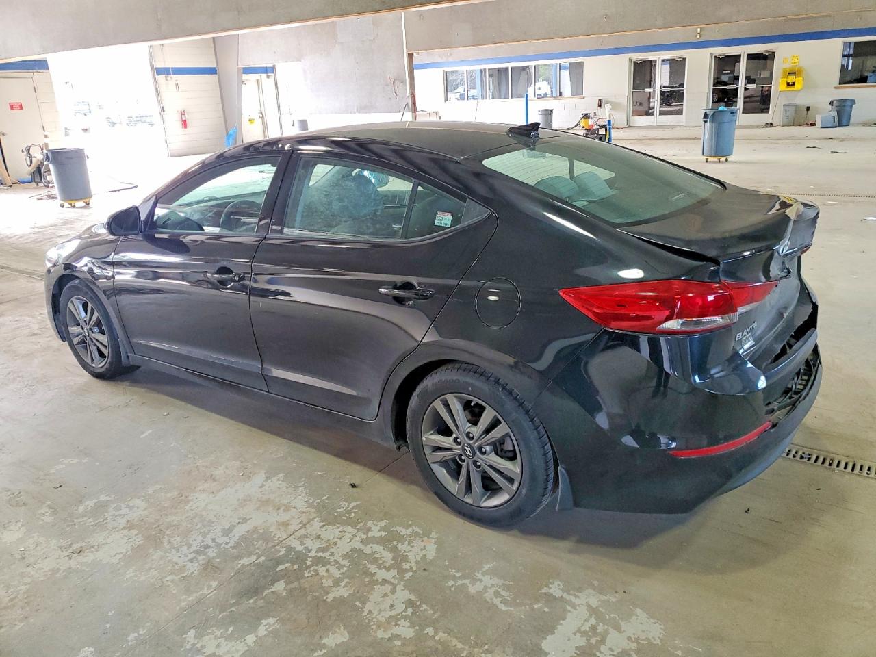2018 HYUNDAI ELANTRA SEL photo 2