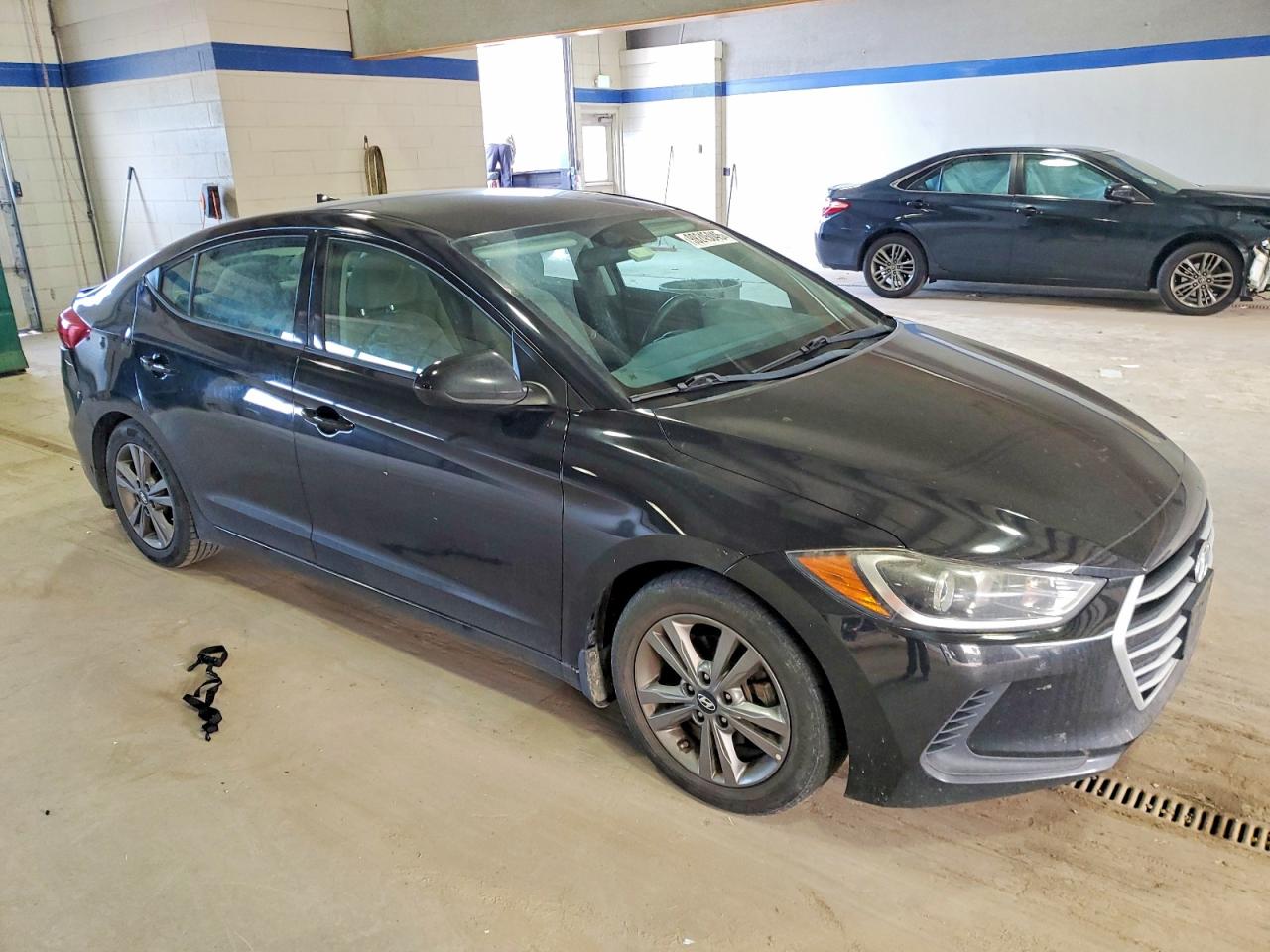 2018 HYUNDAI ELANTRA SEL photo 4