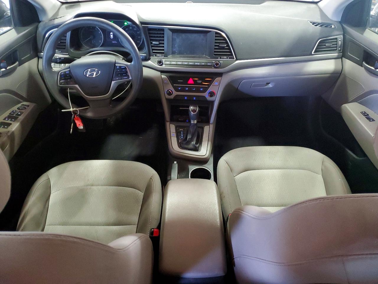 2018 HYUNDAI ELANTRA SEL photo 8