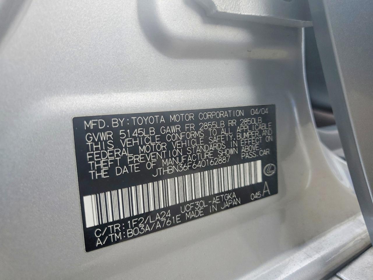 2004 LEXUS LS 430 photo 12