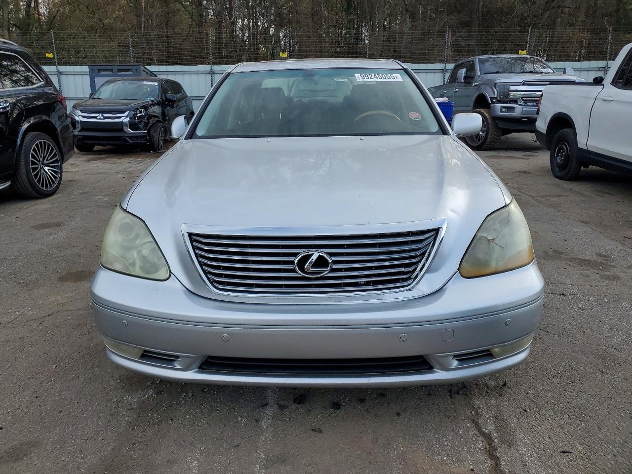 2004 LEXUS LS 430 photo 5