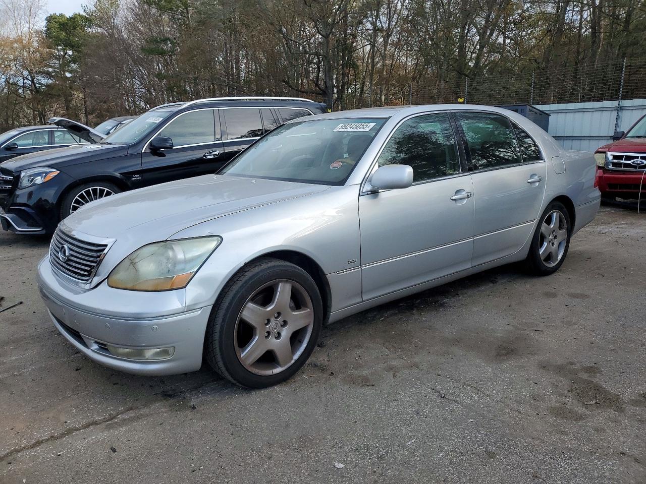 2004 LEXUS LS