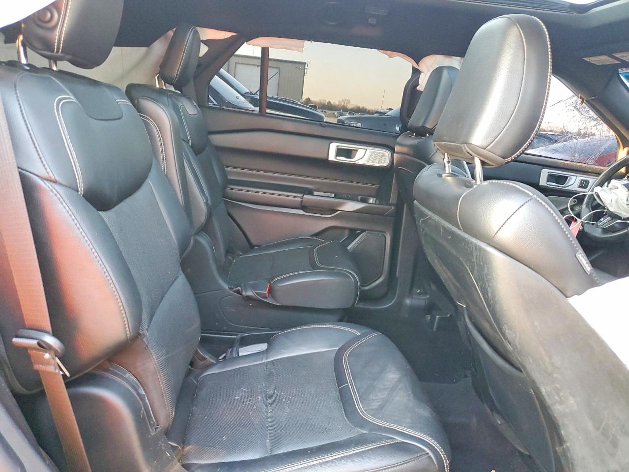 2020 FORD EXPLORER ST photo 10