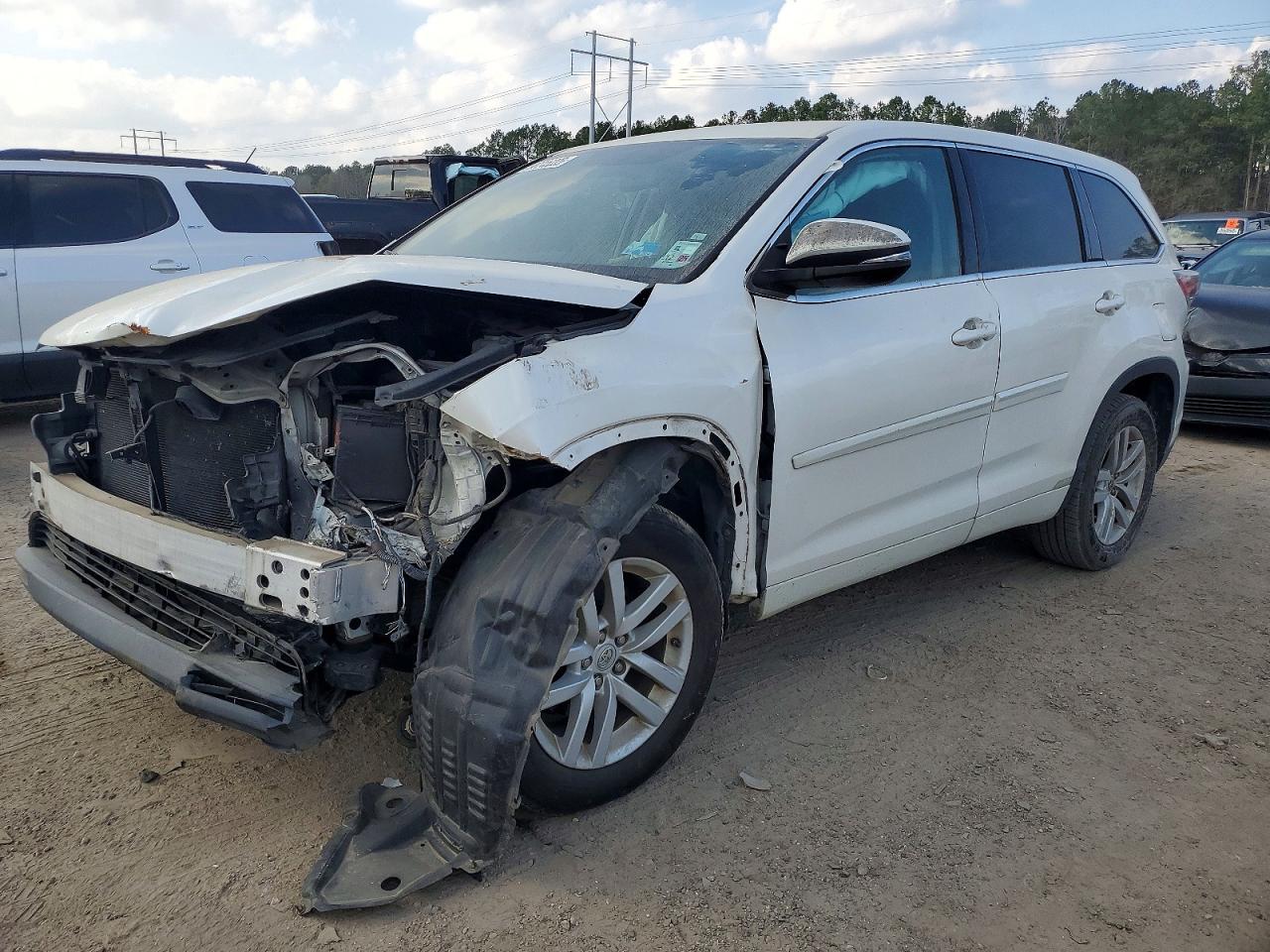 2014 TOYOTA HIGHLANDER