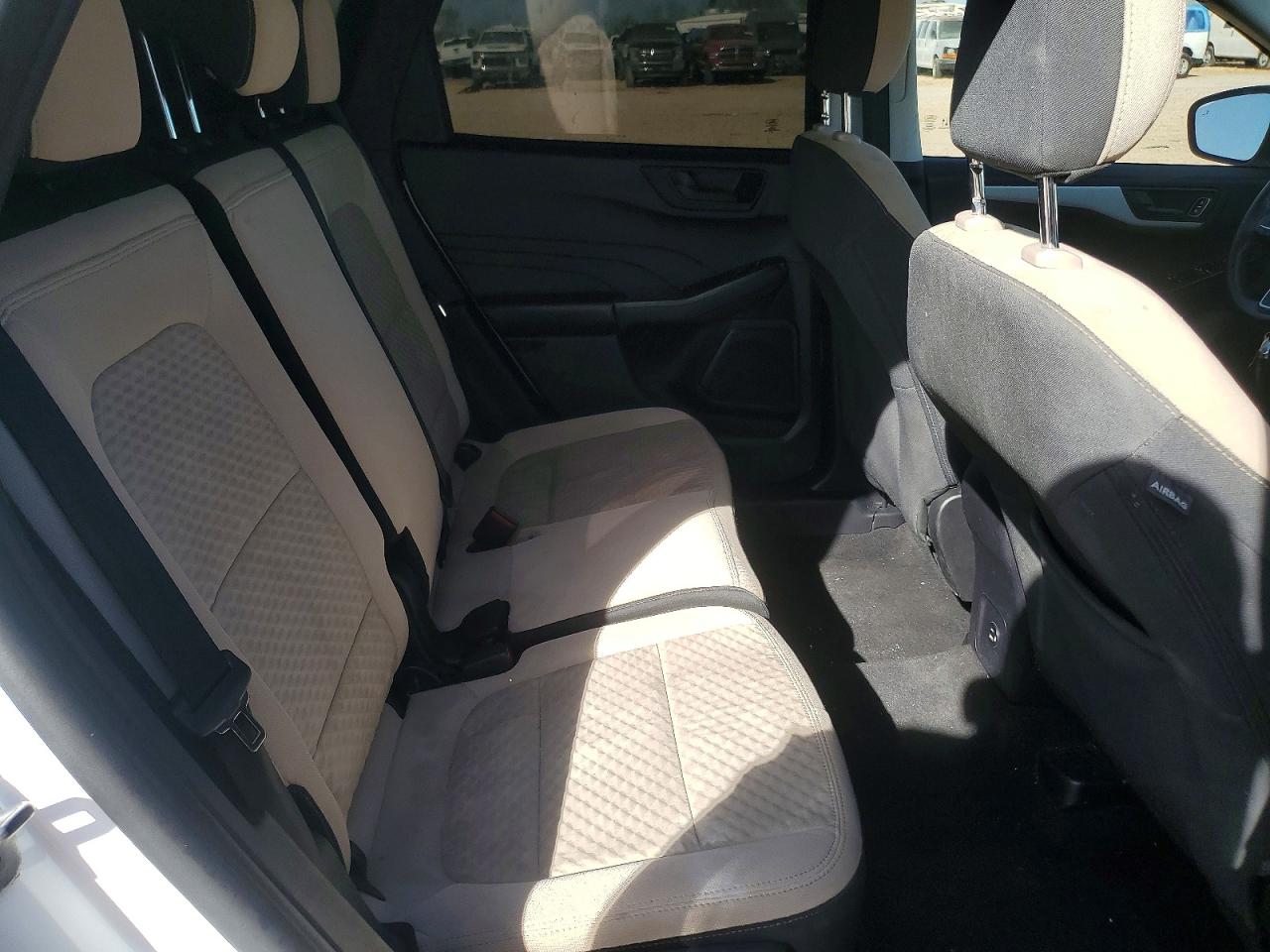 2022 FORD ESCAPE SE photo 10