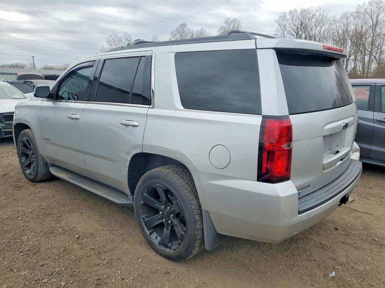 2017 CHEVROLET TAHOE K1500 LS photo 2