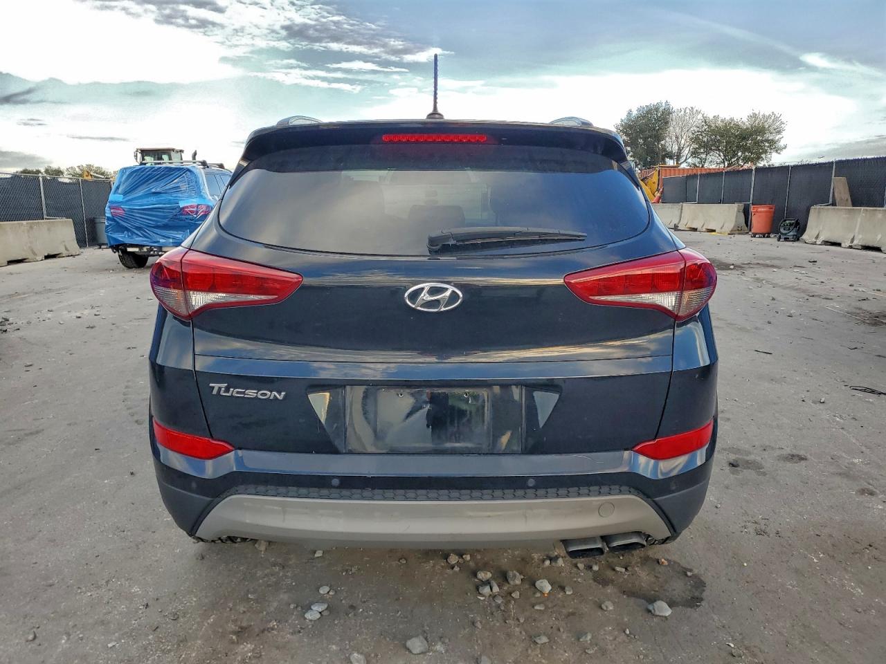 2017 HYUNDAI TUCSON LIMITED photo 6