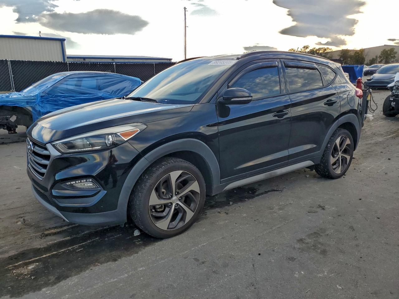 2017 HYUNDAI TUCSON