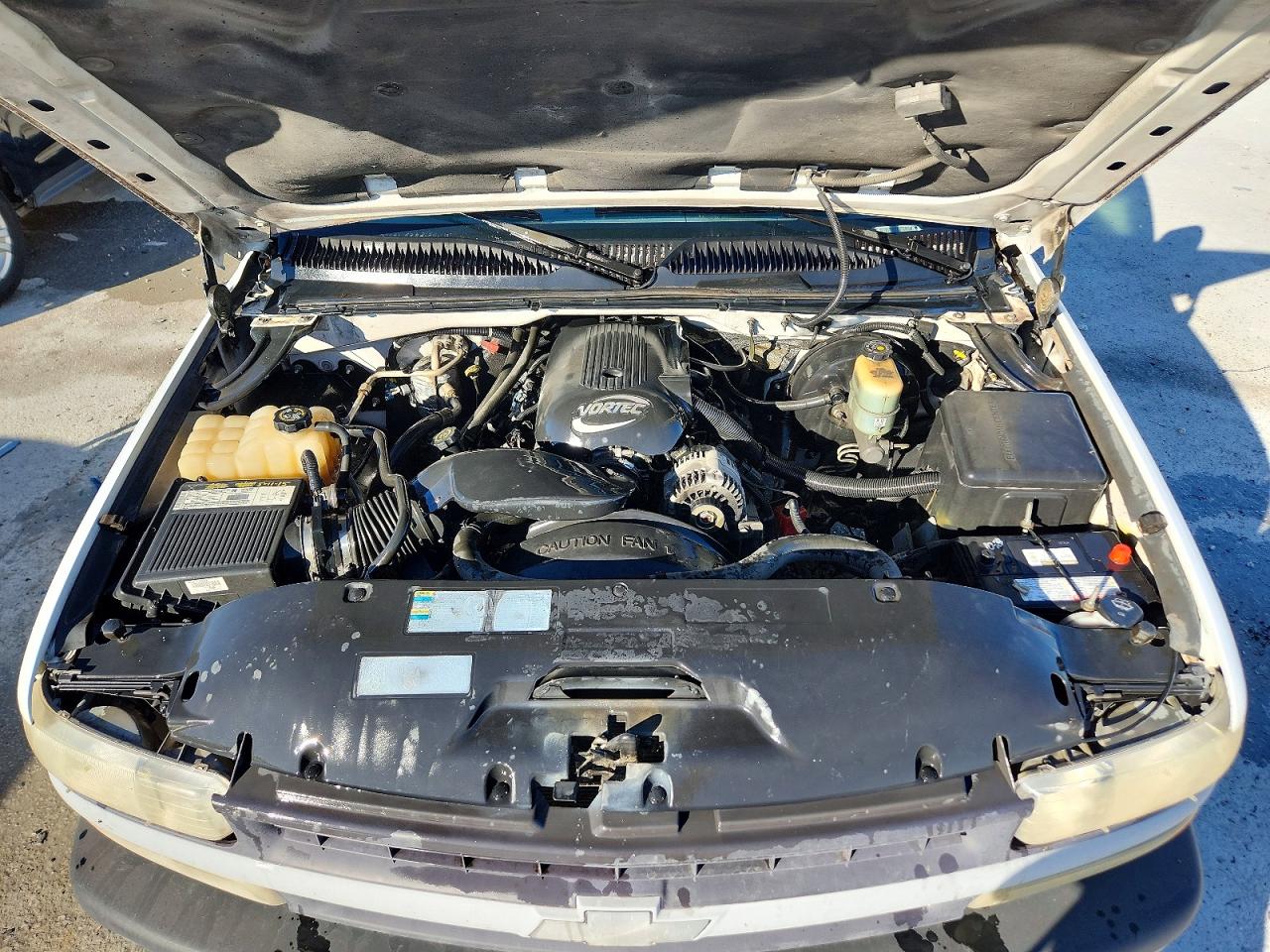 2002 CHEVROLET SILVERADO C1500 photo 11