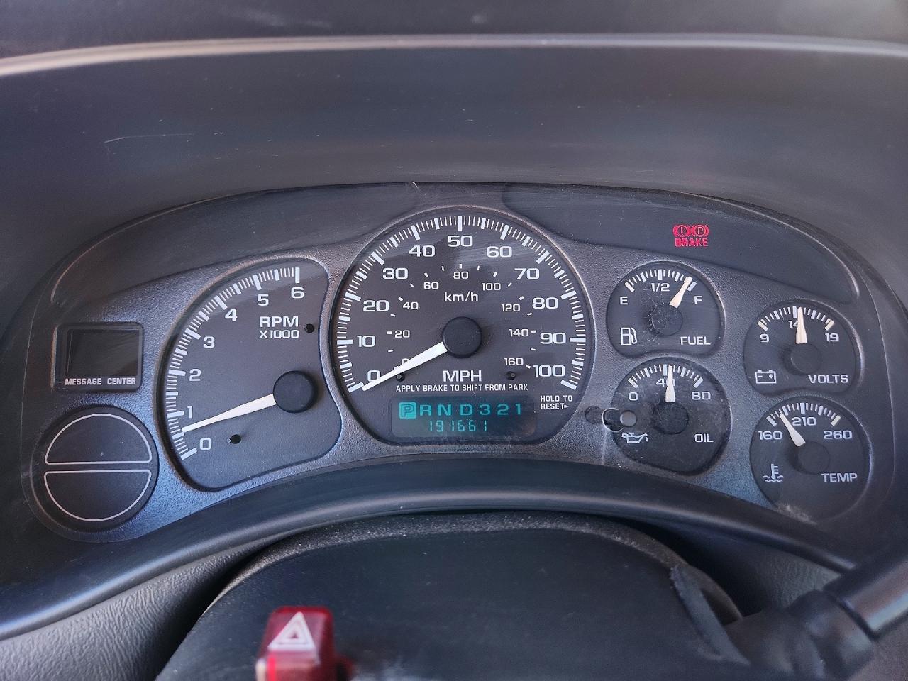 2002 CHEVROLET SILVERADO C1500 photo 9
