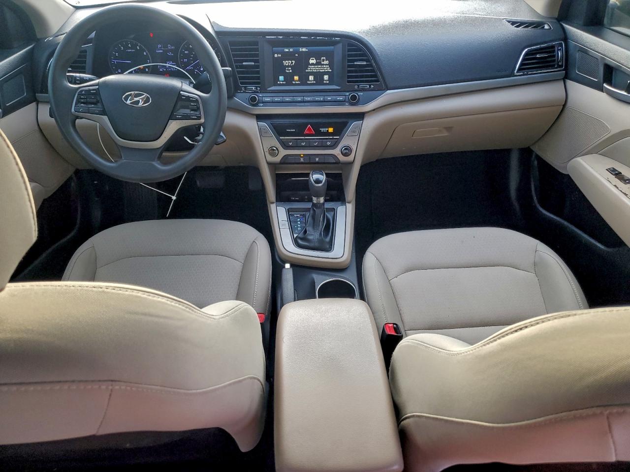 2017 HYUNDAI ELANTRA SE photo 8