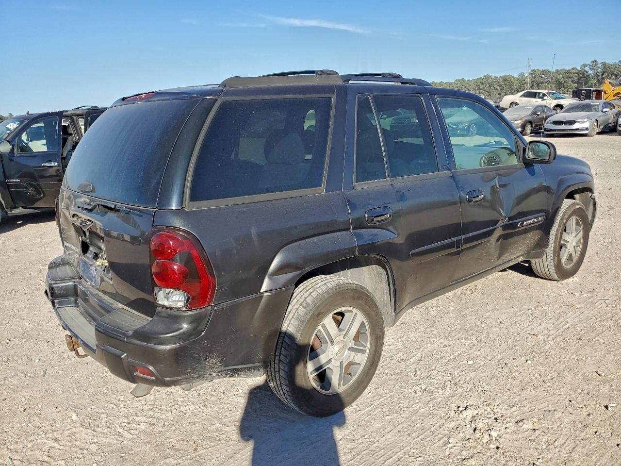 2005 CHEVROLET TRAILBLAZER LS photo 3
