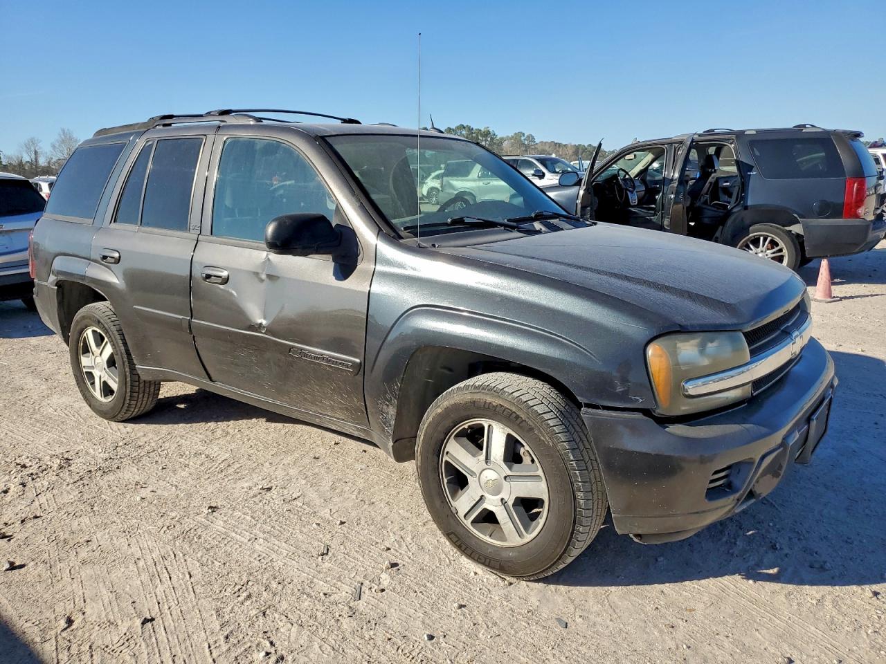 2005 CHEVROLET TRAILBLAZER LS photo 4
