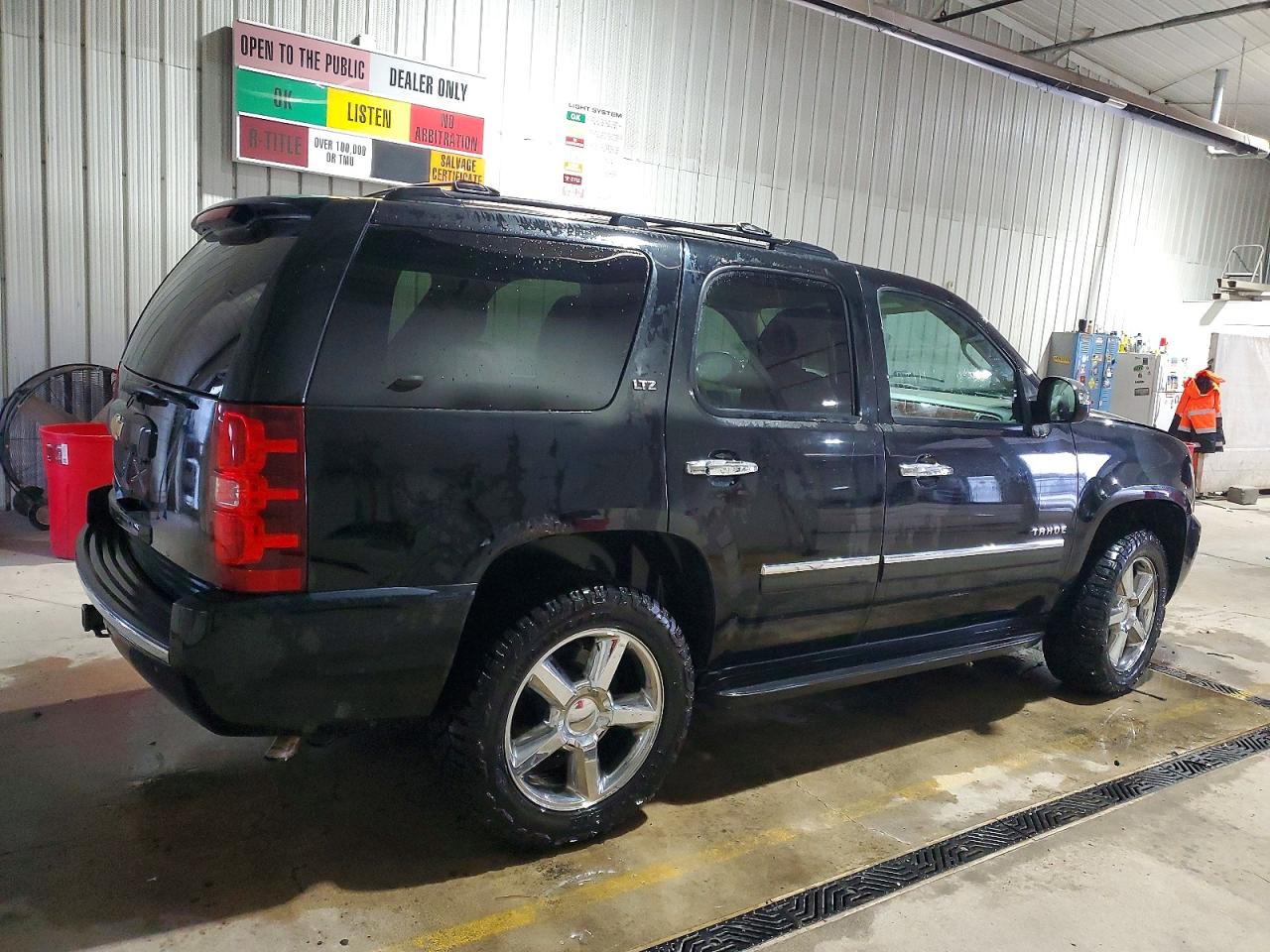 2013 CHEVROLET TAHOE K1500 LTZ photo 3