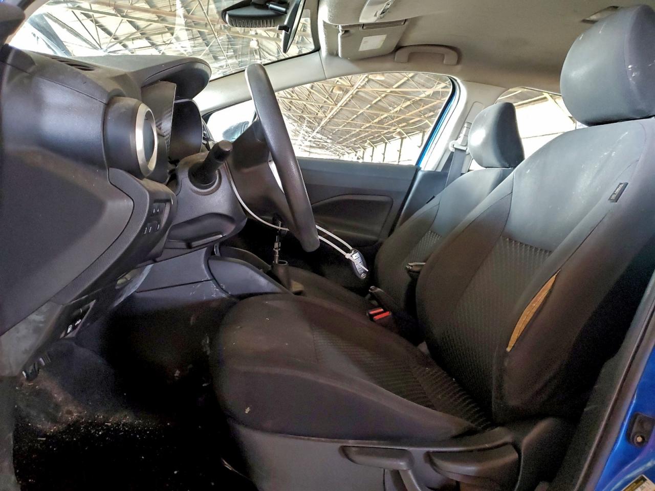 2020 NISSAN VERSA S photo 7