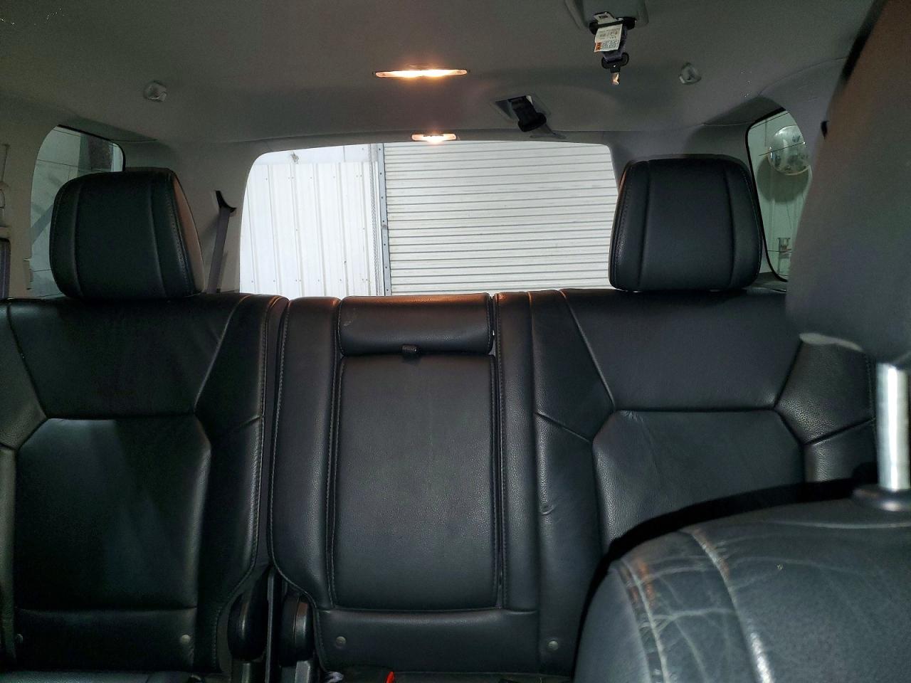2015 HONDA PILOT EXLN photo 10