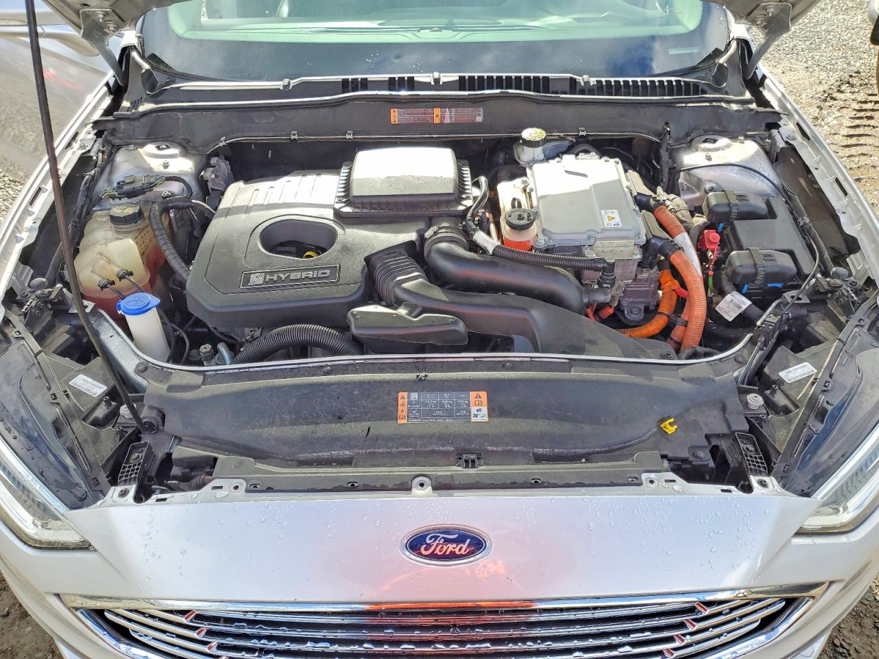 2018 FORD FUSION TITANIUM/PLATINUM HEV photo 11