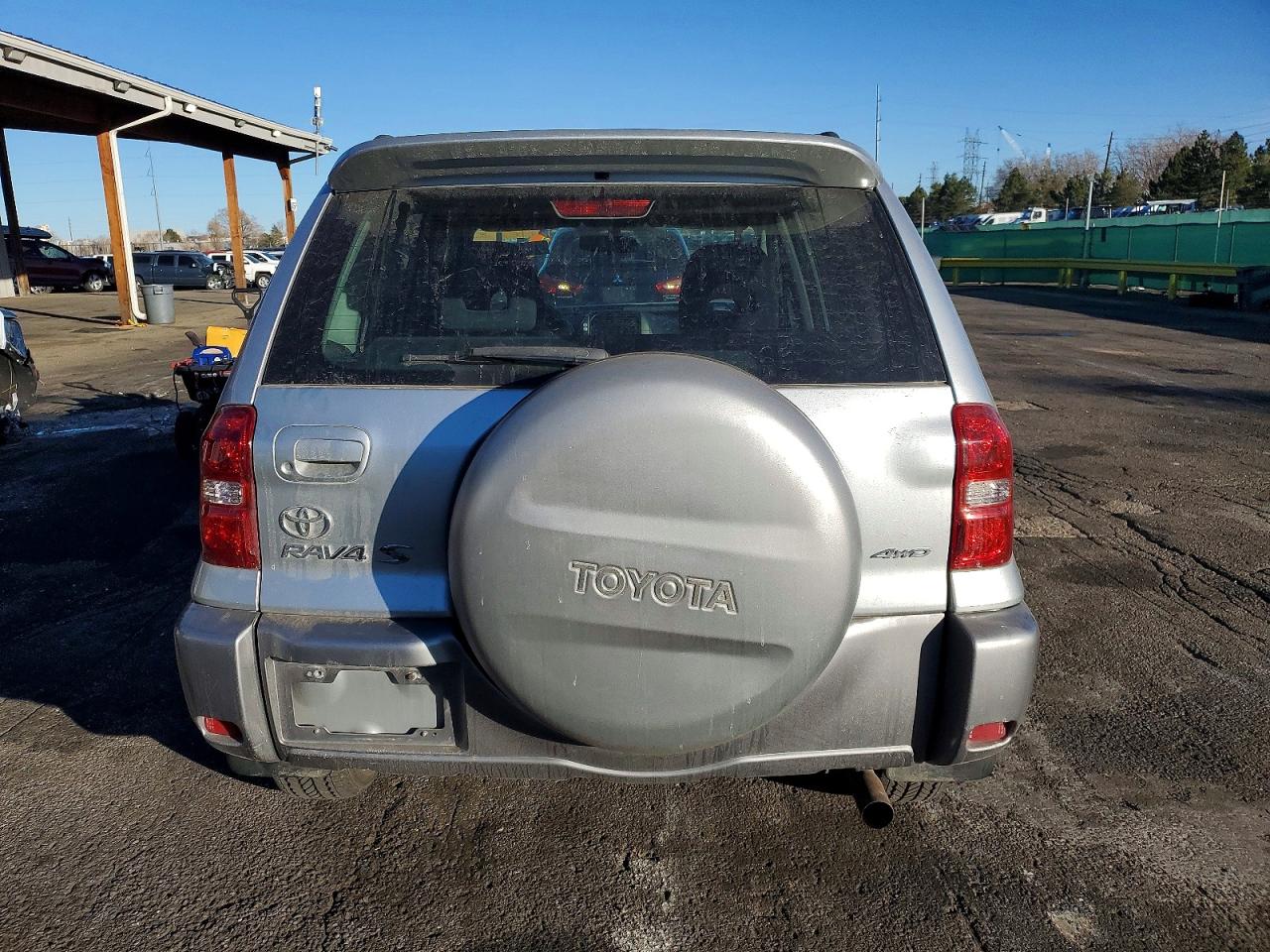 2004 TOYOTA RAV4 photo 6