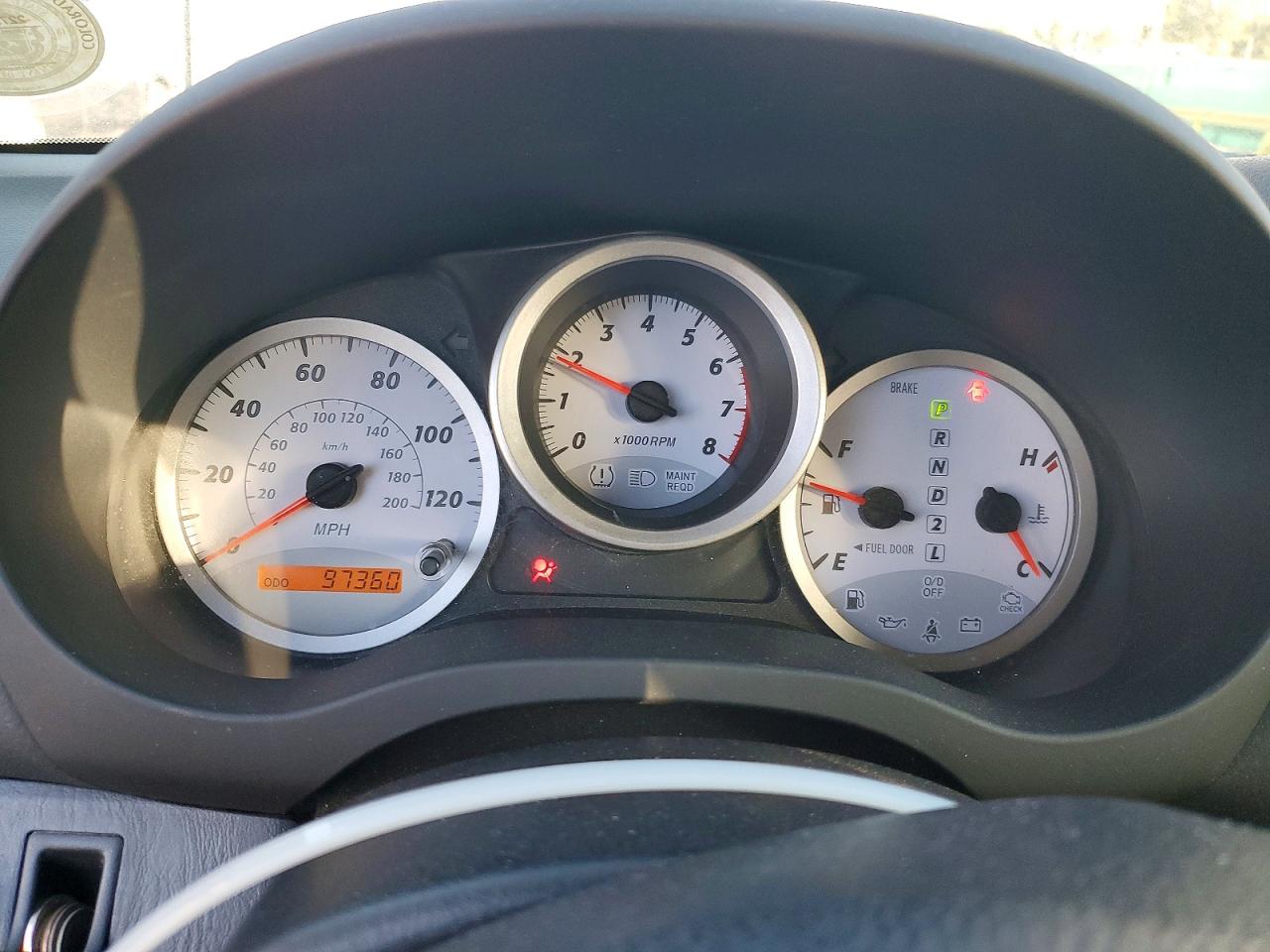 2004 TOYOTA RAV4 photo 9