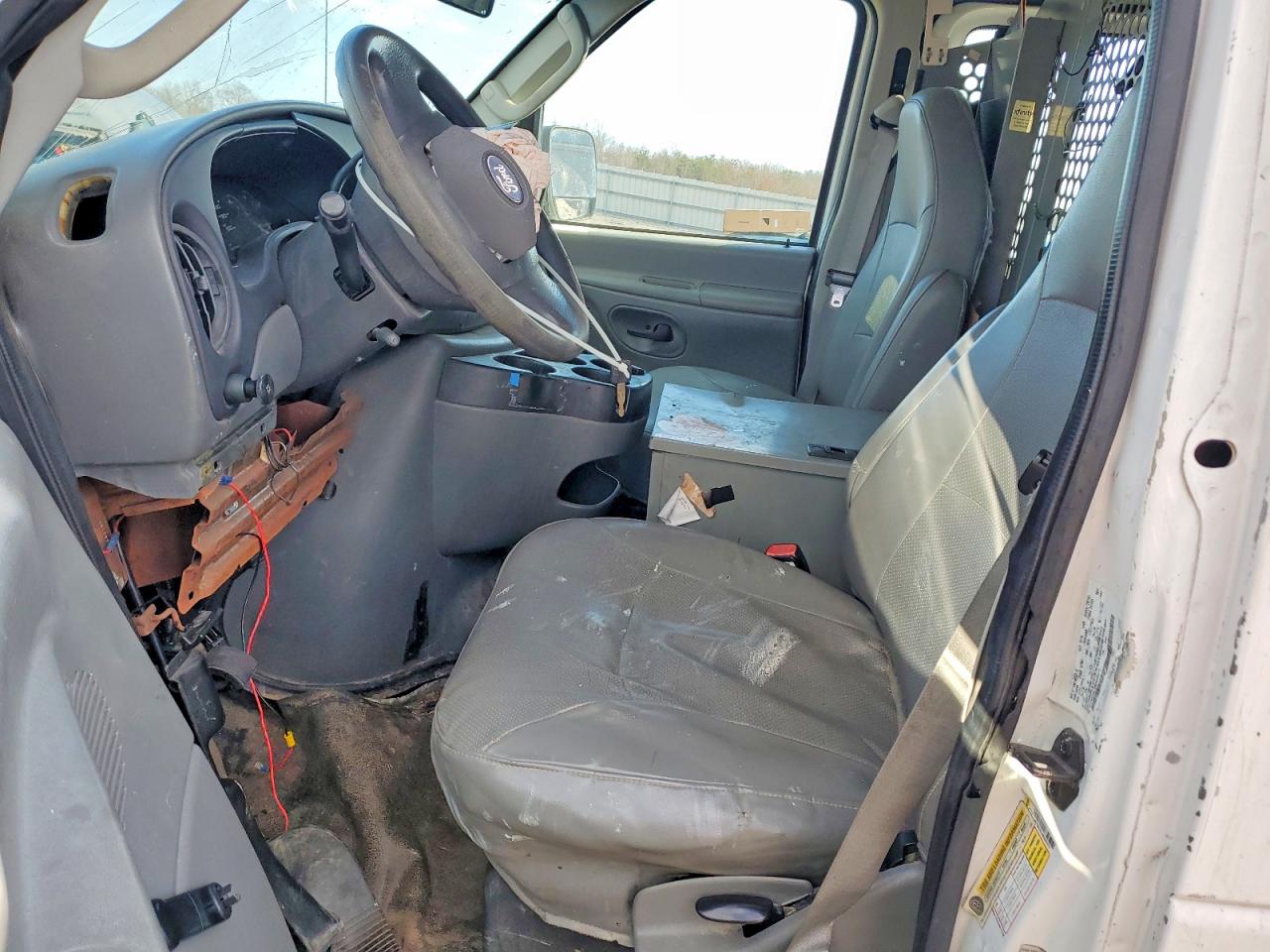 2006 FORD ECONOLINE E250 VAN photo 7