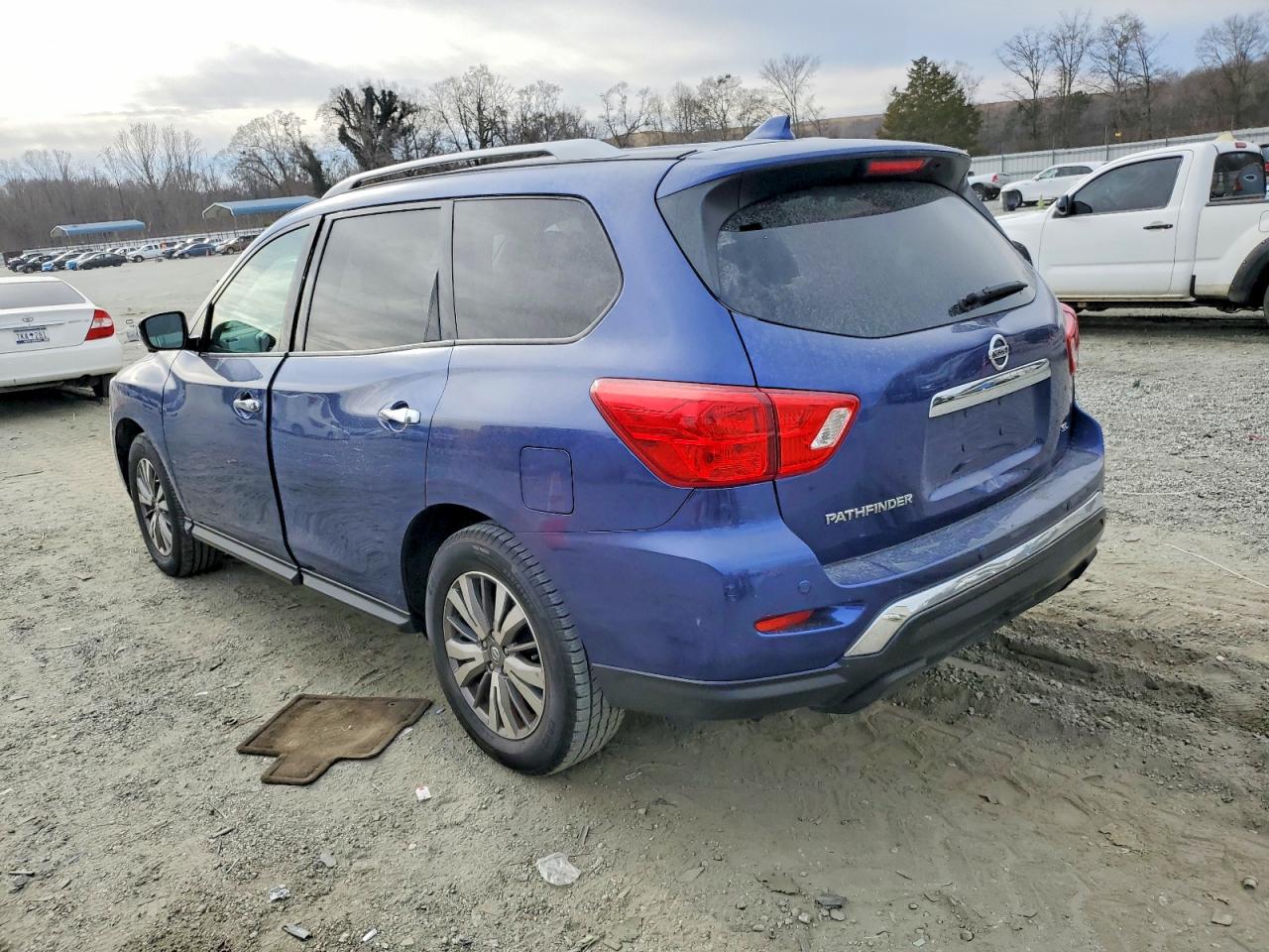 2020 NISSAN PATHFINDER SL photo 2