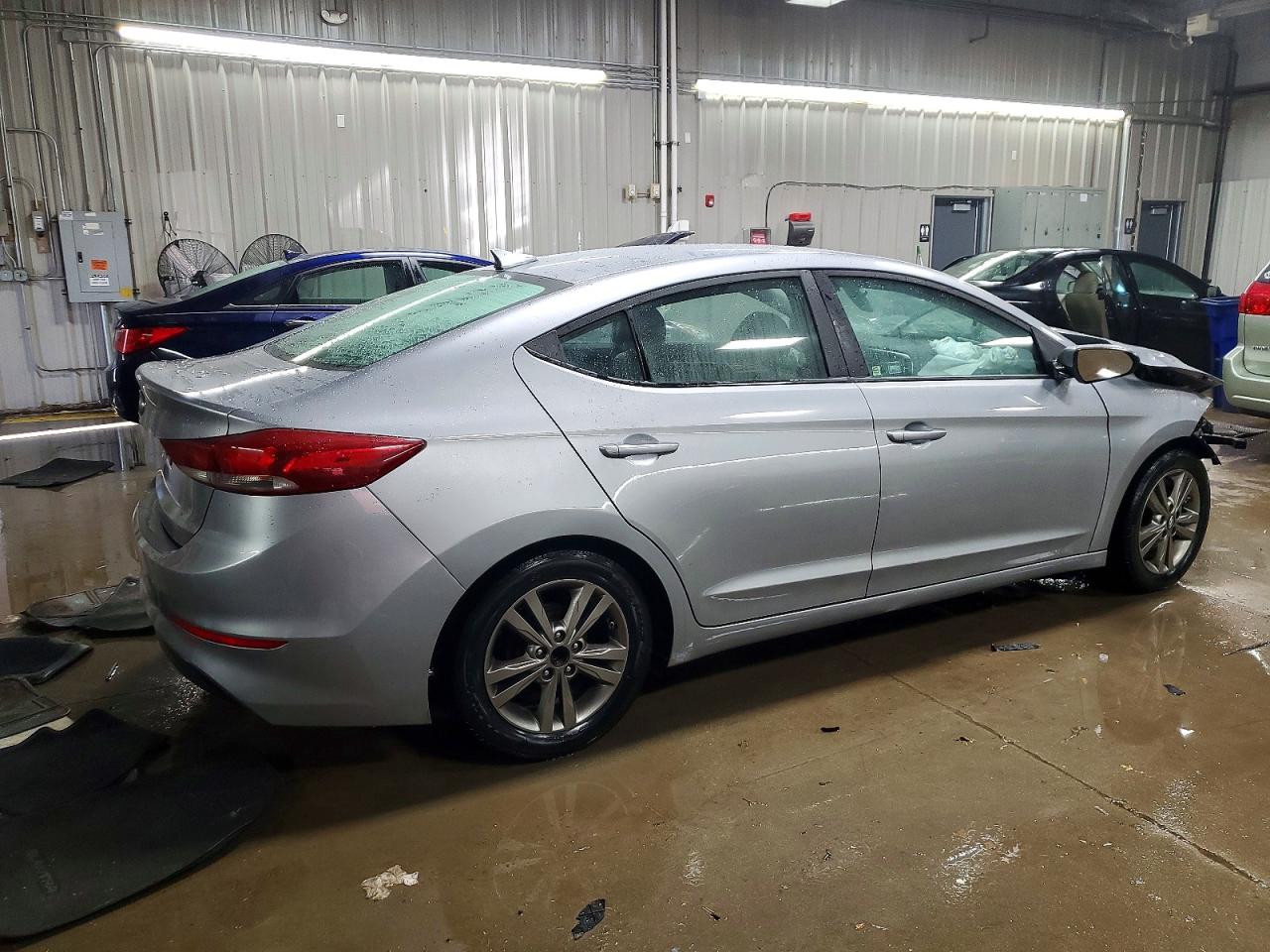 2017 HYUNDAI ELANTRA SE photo 3