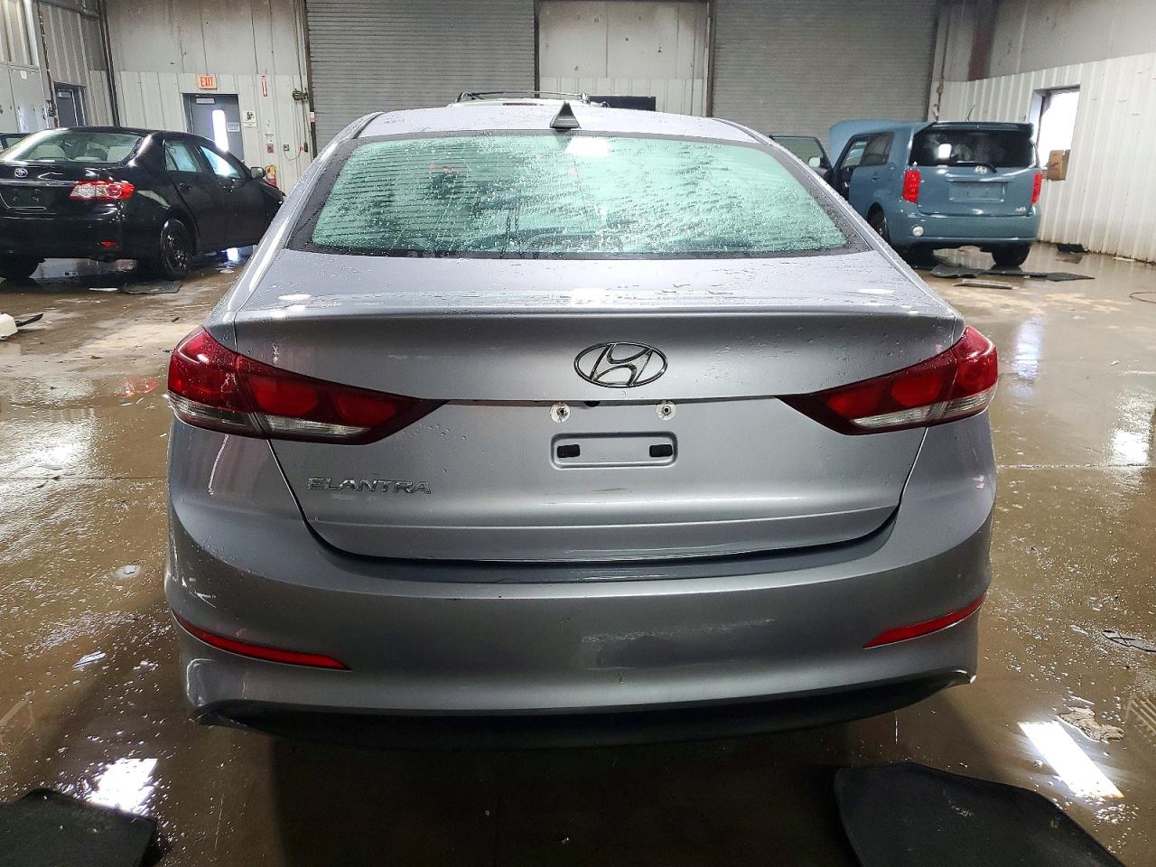 2017 HYUNDAI ELANTRA SE photo 6