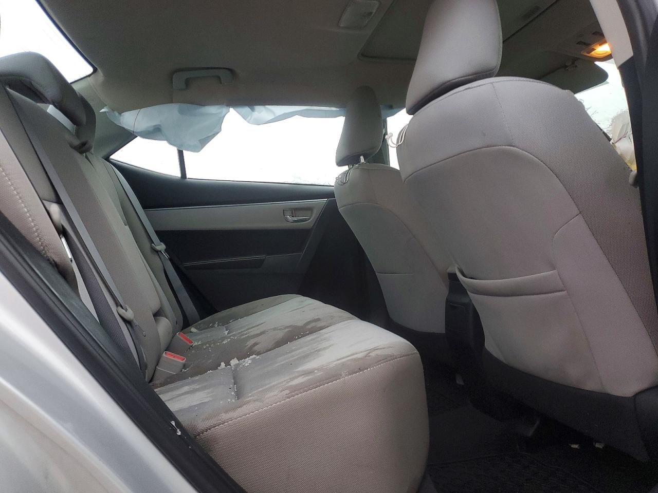 2016 TOYOTA COROLLA L photo 10