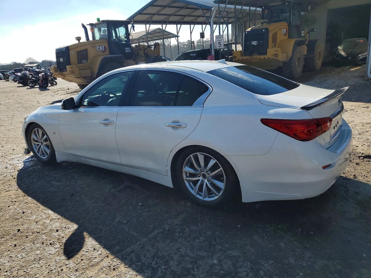 2015 INFINITI Q50 BASE photo 3