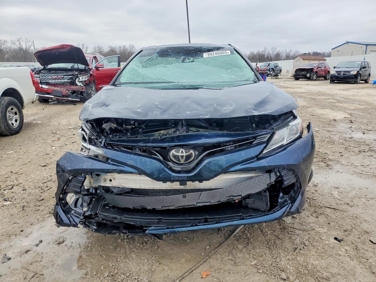 2018 TOYOTA CAMRY L photo 5